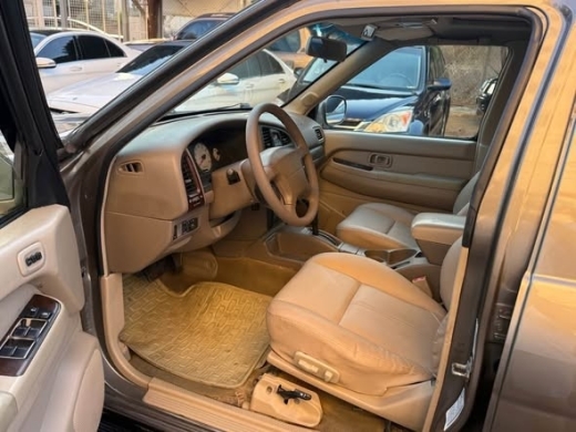 Nissan Pathfinder 2001 Full Option — 4