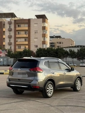 Nissan Rogue SV 2017 — 4