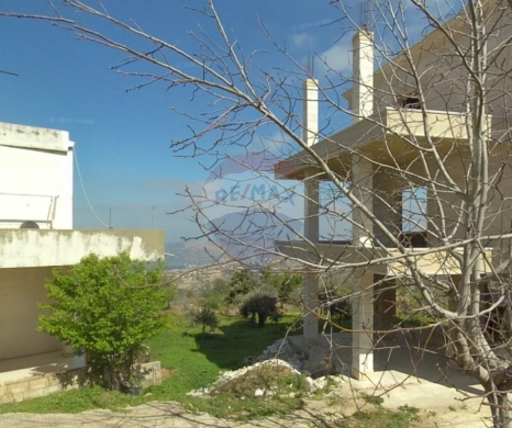 R9-3989 Land for Sale in Zgharta Ghrine Danniyeh | 2,795 m²أرض للبيع في زغرتغرين الضنية | 2,795 م²