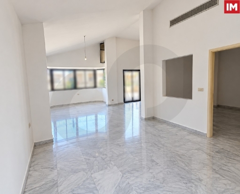 Spacious 280 SQM Apartment for Sale/Convenient residential location/CHIYAH-BEIRUT/شياح/REF#IM141338/CHIYAH-BEIRUT/شياح/REF#IM141338