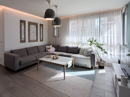 Fully Furnished 1-Bedroom Apartment for Rent in Achrafieh, Sioufi — 4