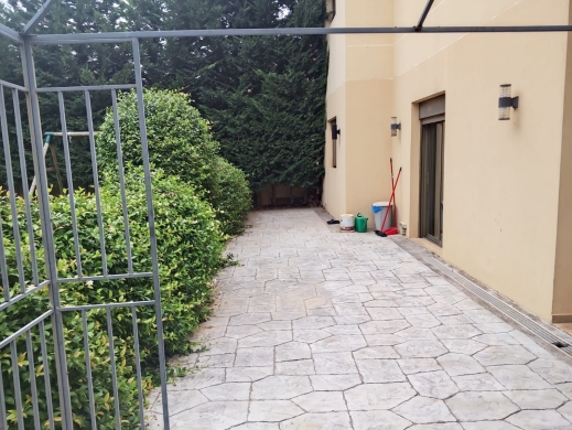شقة للبيع مع حديقة في الجمهور 280م | Apartment with Garden for Sale in Jamhour — 8