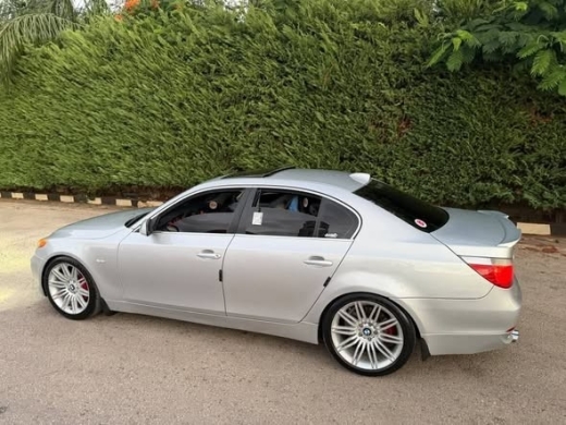 BMW E60 525i 2004 — 3