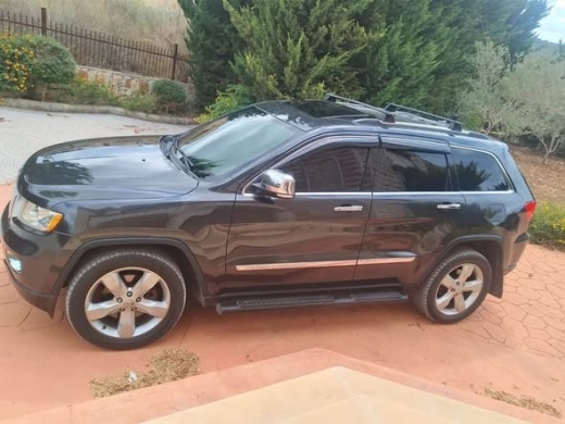 Jeep Cherokee 2011 Hemi Limited V8 — 2