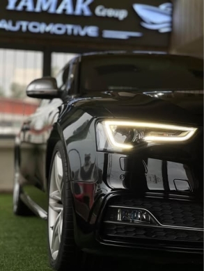Audi S5 2009 — 2