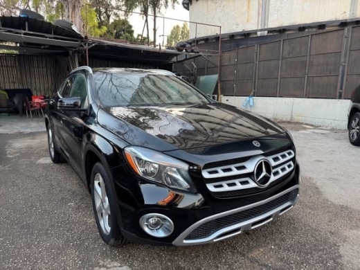 Mercedes GLA250 2018 — 3