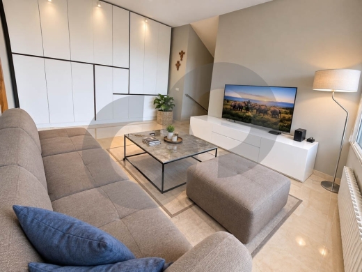 prime location/sea and mountain view/Furnished/Ready to move in… — 4