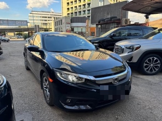 Honda Civic 2018 — 3