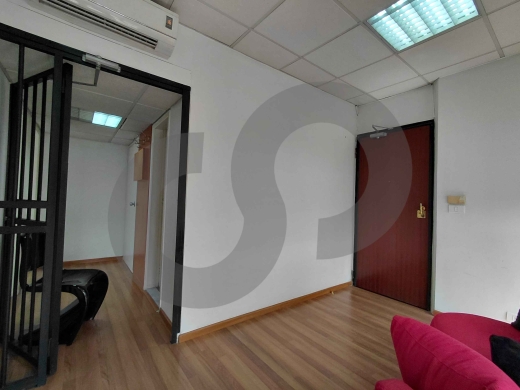 PRIME LOCATION OFFICE/JDAIDE,METN/جديده/Open City & Mountain Views/REF#EH141360 ! — 3