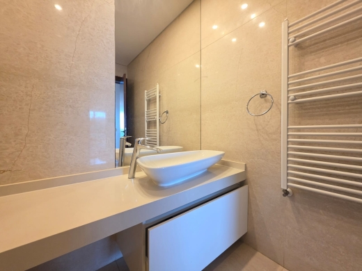 Modern Decorated Apartment With Great View For Rent in Yarzeh, Baabda — 11