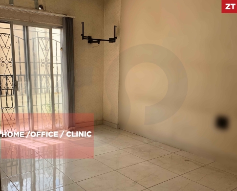 DUAL-USE APARTMENT — RESIDENTIAL & COMMERCIAL/PRIME LOCATION IN Tripoli-kadisha street/طرابلس شارع قاديشا/REF#ZT141419