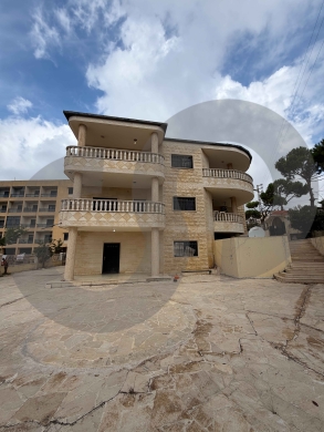 VILLA/1250 sqm Land/750 sqm BUA/Large outdoor spaces/Very Calm Area/Rwaysat -… — 3