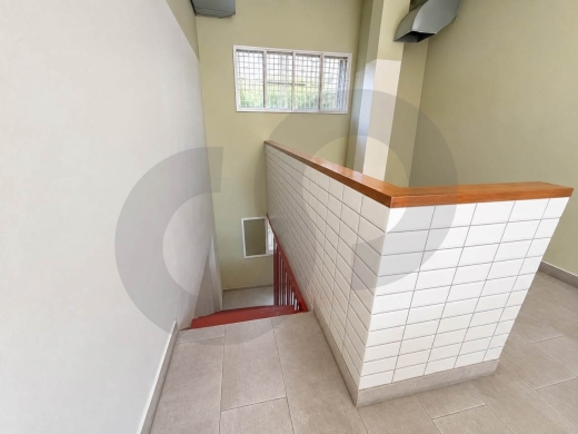 Shop for Sale/Easy access/Ready to move in/ACHRAFIEH-BEIRUT/اشرفيه/REF#KL141405 — 2