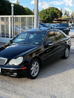 Mercedes C240 2002 Full Option — 2