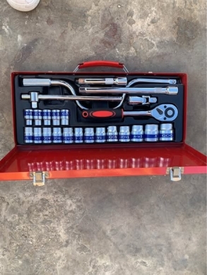Carpentry and Maintenance Tool Set — 3