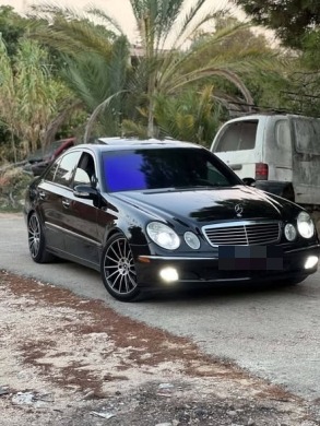 Mercedes E320 W211 2004