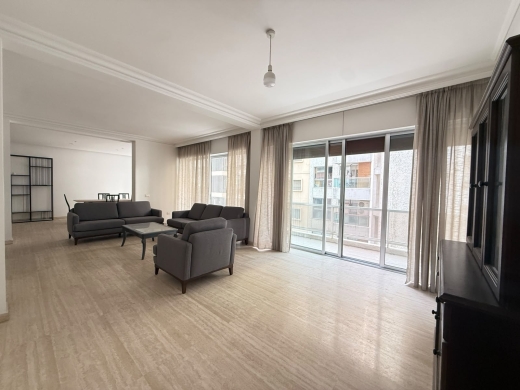 Duplex with Rooftop Terrace For Rent in Achrafieh, Sursock — 2