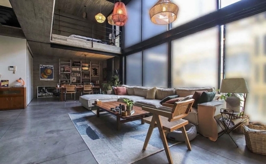 Urban Living! Contemporary Loft For Sale in Achrafieh, Sagesse — 3