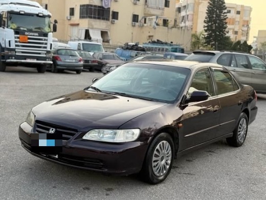 Honda Accord 2000 — 2