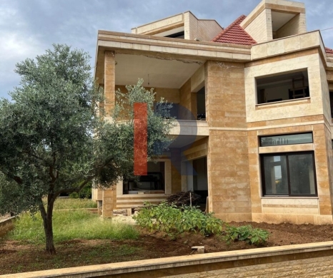 R9-4004 Three Luxury Villas for Sale in Bsarma Koura | 2,424 m² Land | 30/60 Zoning — 17