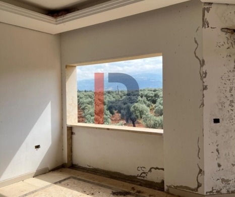 R9-4004 Three Luxury Villas for Sale in Bsarma Koura | 2,424 m² Land | 30/60 Zoning — 6