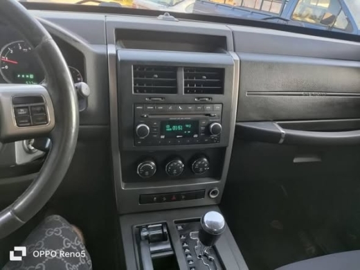 Jeep Cherokee Liberty 2012 — 3