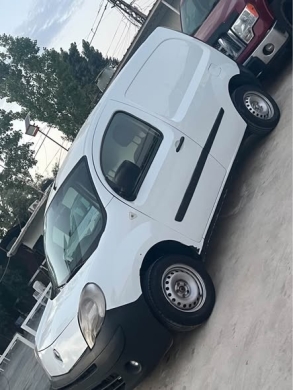 Renault Kangoo 2010 Salvage/Parts — 2