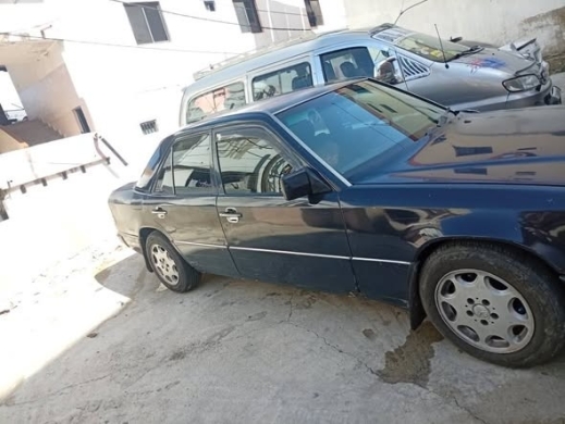 Mercedes 300 Model 1990 Diesel — 3