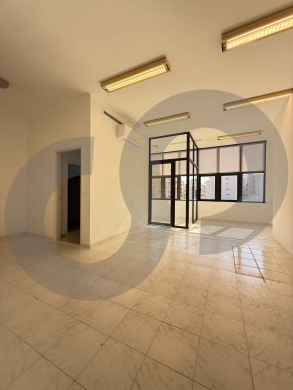 50 SQM OFFICE FOR RENT – PRIME COMMERCIAL LOCATION/ANTELIAS,METN/انطلياس/REF#RK141474 — 2