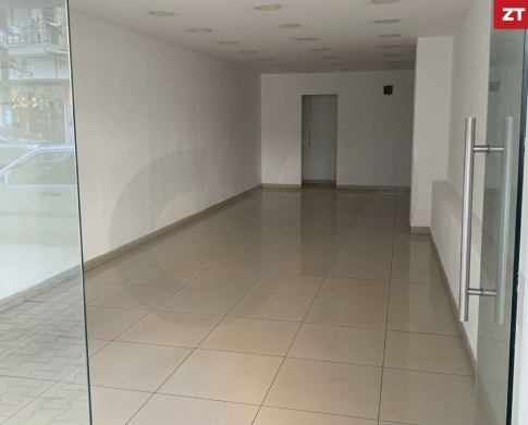 3 FLOORS SHOP/very active location in TRIPOLI,mar maroun street/طرابلس/REF#ZT141454 !