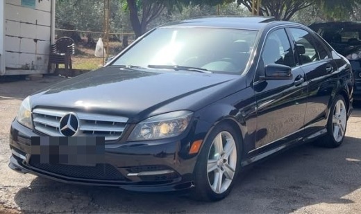 Mercedes-Benz C300 2011
