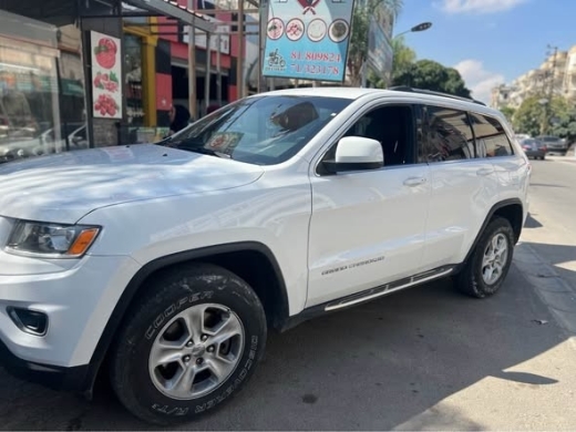 Jeep Laredo 2015 — 2