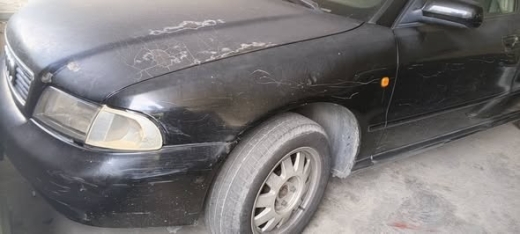Audi A4 1999 — 5