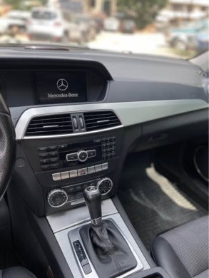 Mercedes-Benz C200 Avantgarde 2012 — 3