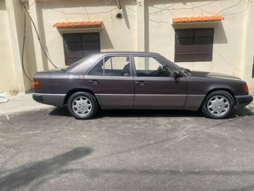 Mercedes-Benz E230 1992 — 2