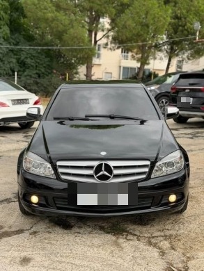 Mercedes-Benz C180 2009 — 2