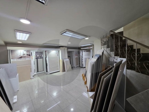 Prime Commercial Space/traffic area/ high-visibility/ADONIS,KESEROUAN/أدونيس/REF#CI141552 — 4