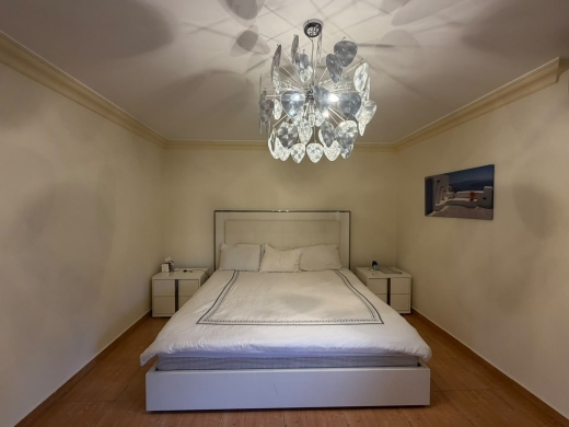 Spacious Apartment with Roof & Terrace For Sale in Baabda — 12