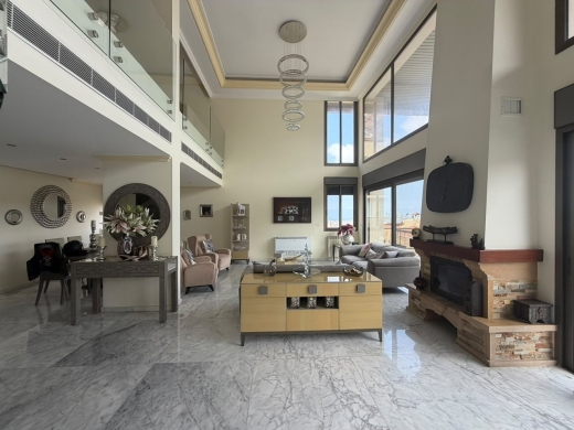 Spacious Apartment with Roof & Terrace For Sale in Baabda — 5