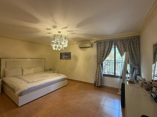 Spacious Apartment with Roof & Terrace For Sale in Baabda — 9