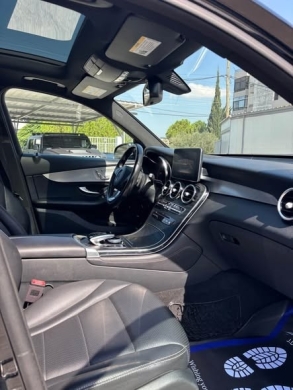 Mercedes GLC 300 4matic 2019 — 4