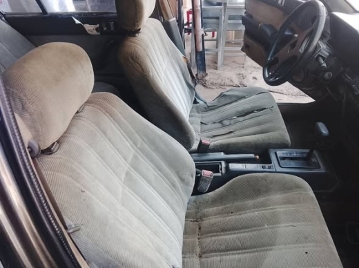 Honda Accord 1988 Automatic — 3