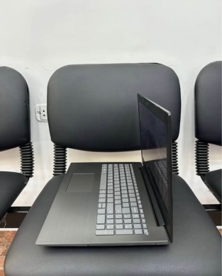 Lenovo IdeaPad Laptop I7-8550U — 3