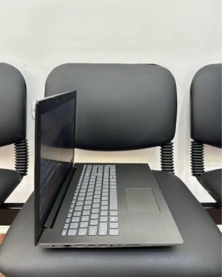 Lenovo IdeaPad Laptop I7-8550U — 2
