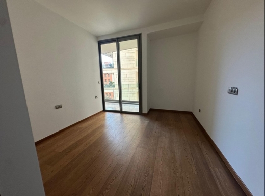 Luxurious High-End Apartment For Rent in Down Town — 4