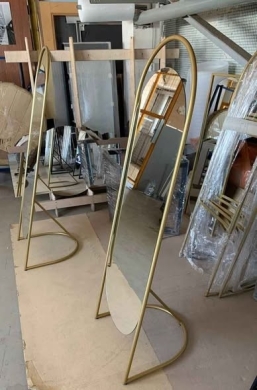 Custom Modern Stands and Shelves Fabrication — 3