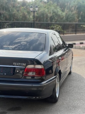 BMW E39 523i 1996 — 3