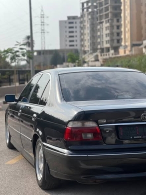 BMW E39 523i 1996