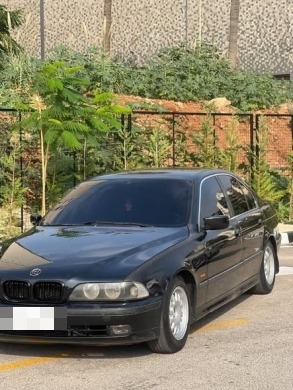 BMW E39 523i 1996 — 4
