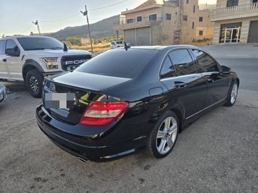 2011 Mercedes-Benz C300 — 5